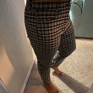 Navy & Beige Plaid Pants!